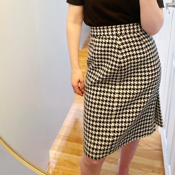 Vintage houndstooth pencil skirt - Picture 2 of 8
